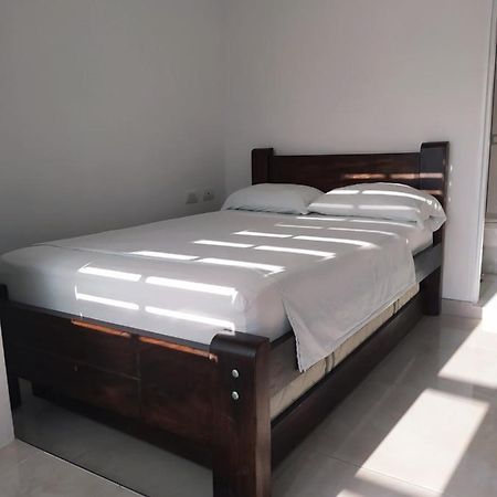 Hotel Brisas Del Norte Roldanillo Eksteriør bilde