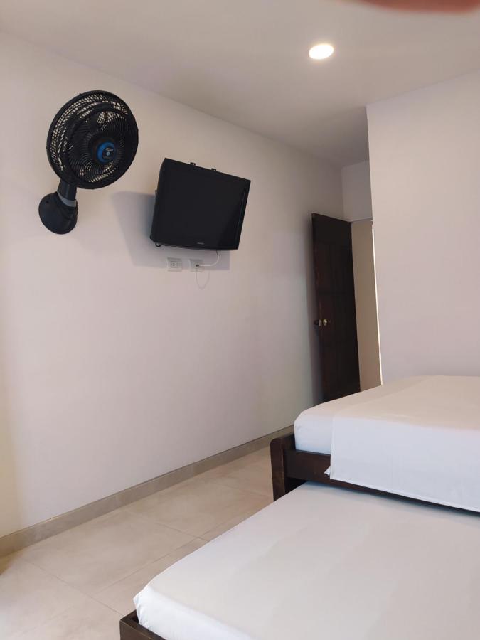 Hotel Brisas Del Norte Roldanillo Eksteriør bilde